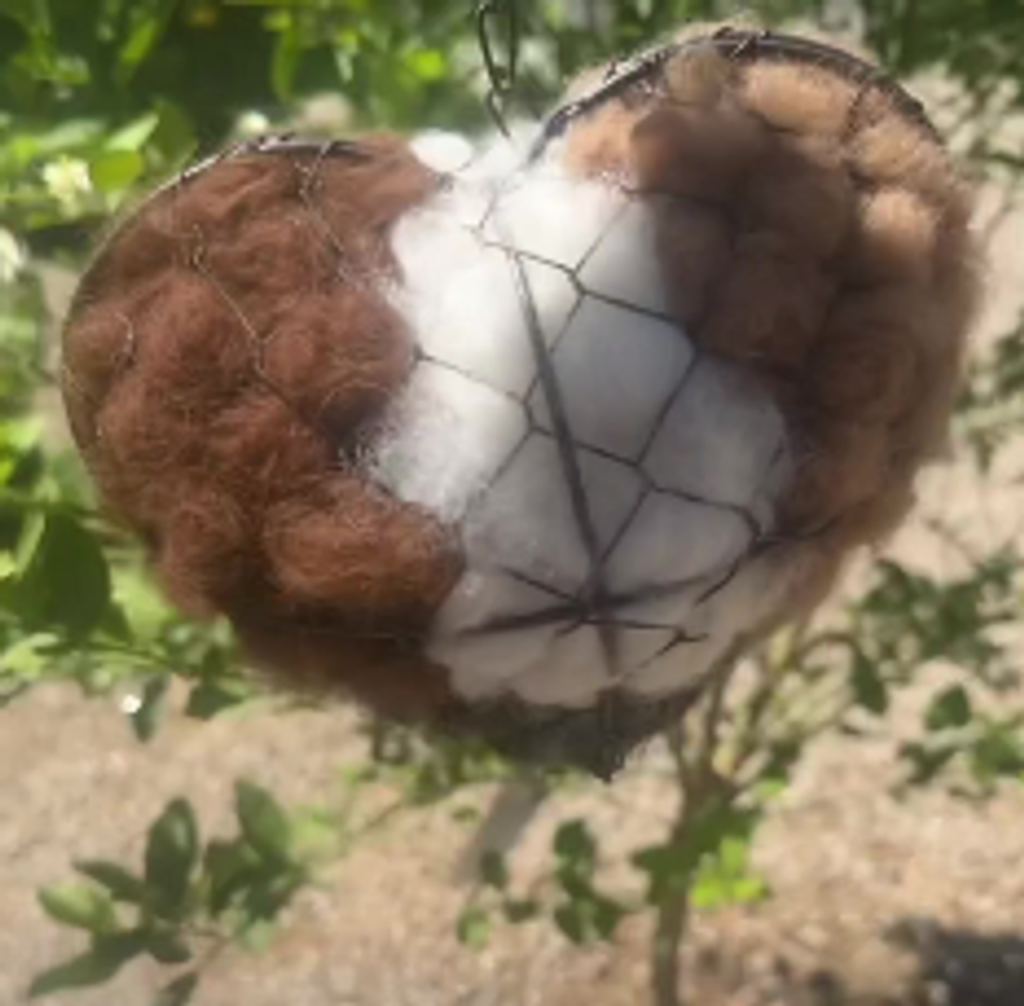 🔥LAST DAY 50% OFF - 🕊️🏡Handmade Natural Alpaca Fiber Bird Nesting Heart❤️A Cozy Gift for Birds