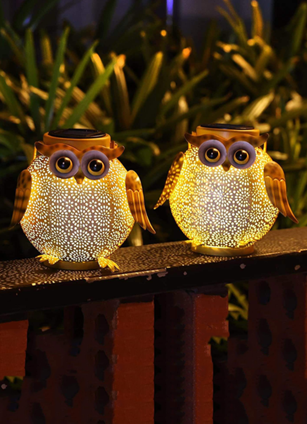 Solar Lights Outdoor Garden Decor, Solar Lanterns Outdoor Waterproof Metal Owl