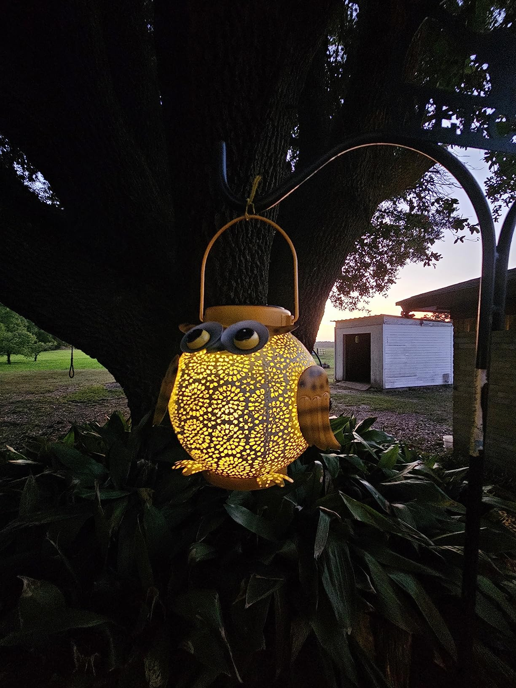 Solar Lights Outdoor Garden Decor, Solar Lanterns Outdoor Waterproof Metal Owl
